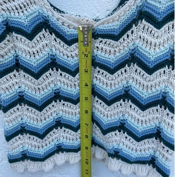 Altar'd State Womens Fashion Wave Stripe Print Crochet Top Blue Sz Small - Picture 3 of 9